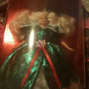 Holiday barbie doll special edition 1995